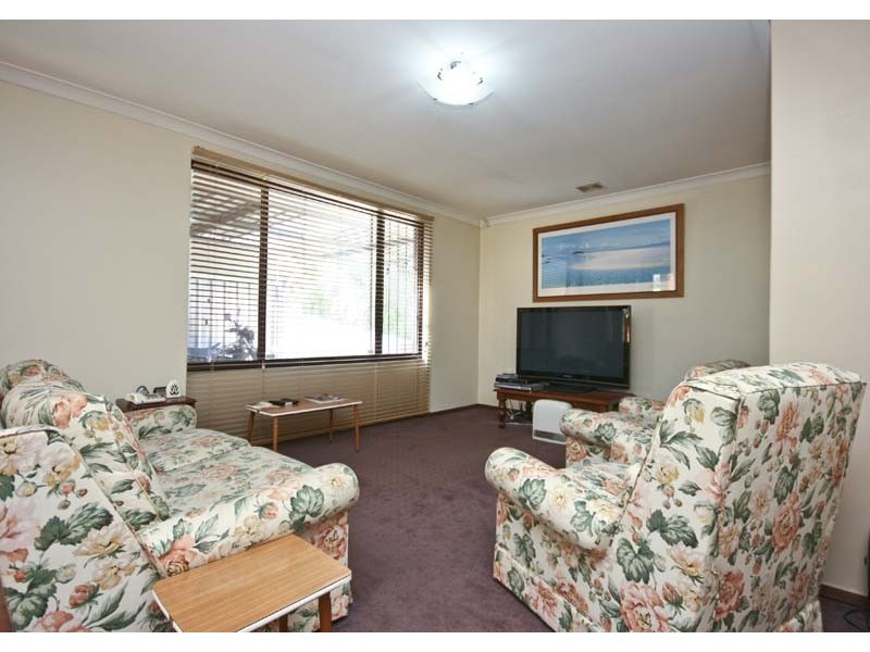 124 Elderberry Drive, South Lake WA 6164