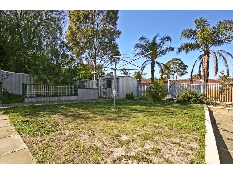 124 Elderberry Drive, South Lake WA 6164