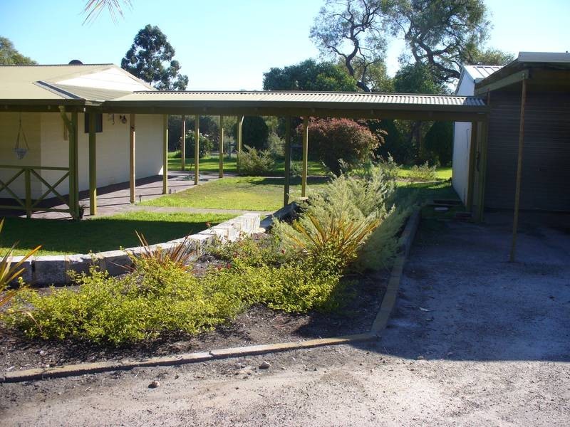 40 Springfields Road, Banjup WA 6164