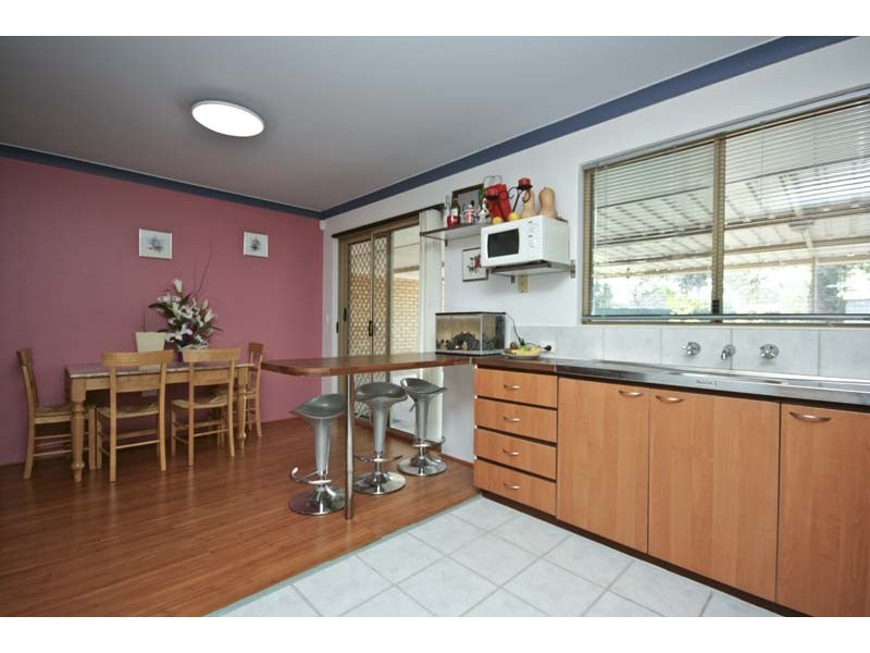 4 Tarndale Way, South Lake WA 6164