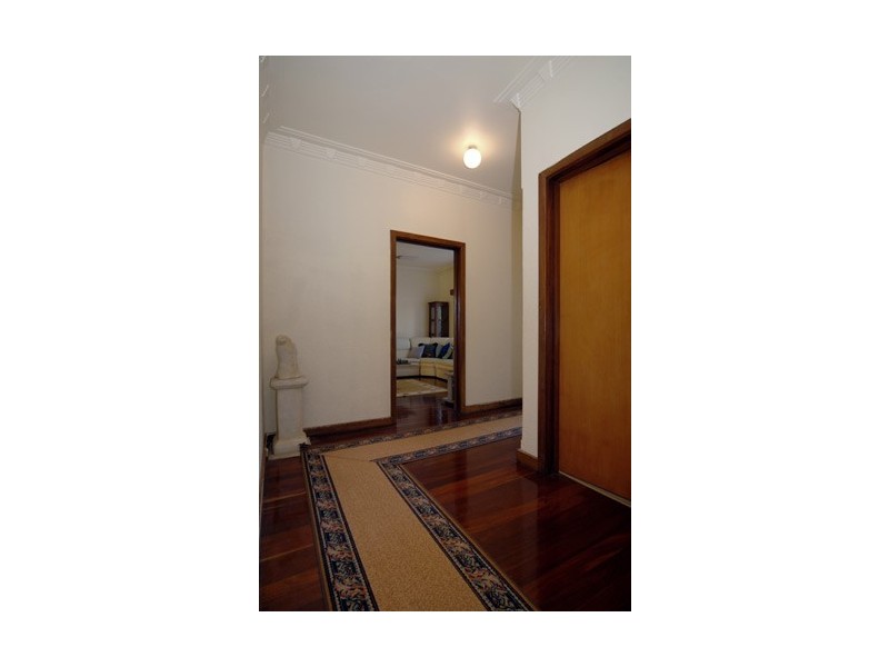 11 Davidson Road, Attadale WA 6156