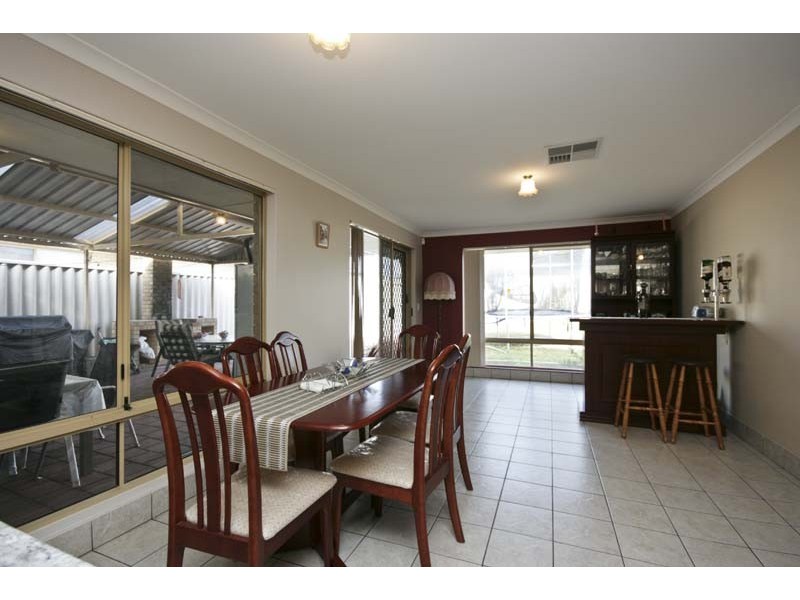 11 Bacich Mews, Munster WA 6166