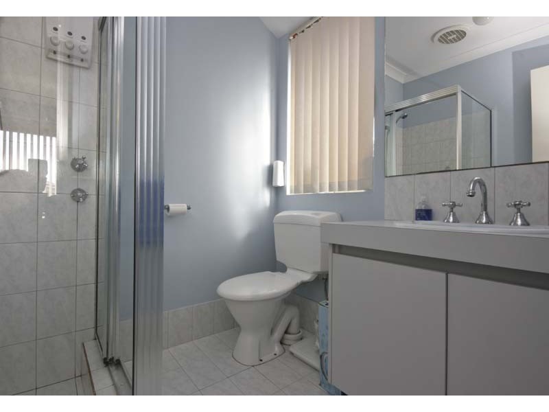 11 Bacich Mews, Munster WA 6166