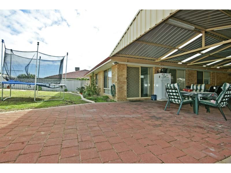 11 Bacich Mews, Munster WA 6166