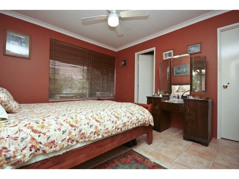 90 Bolderwood Drive, South Lake WA 6164