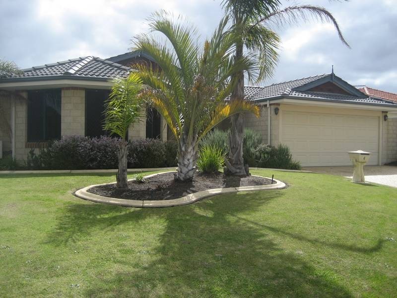 4 Abbey Court, Cockburn Central WA 6164