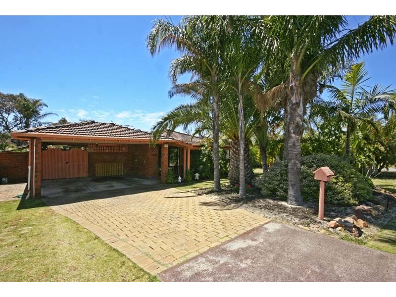 42 Whitlock Crescent, South Lake WA 6164