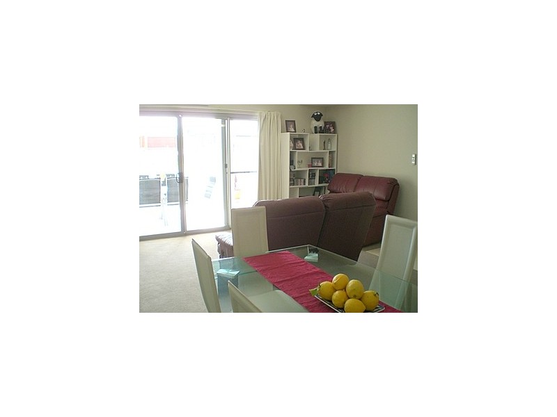 8/105 Wentworth Parade, Success WA 6164