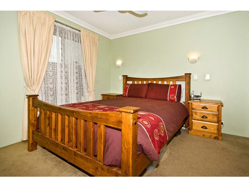 54 Dotterel Way, Yangebup WA 6164