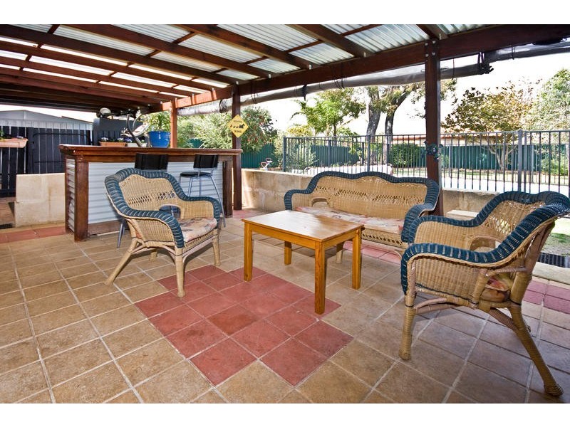 54 Dotterel Way, Yangebup WA 6164