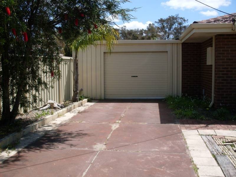 35 Glenbawn Drive, South Lake WA 6164