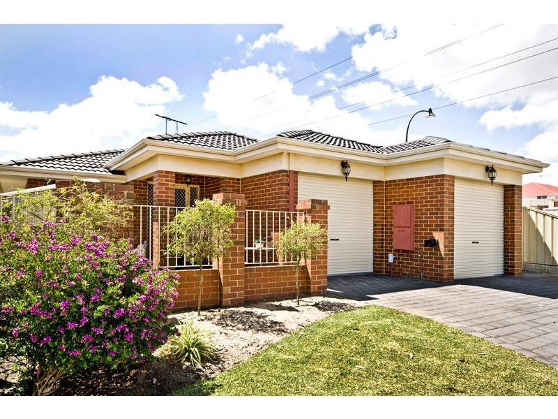 2 Argonaut Crescent, Yangebup WA 6164