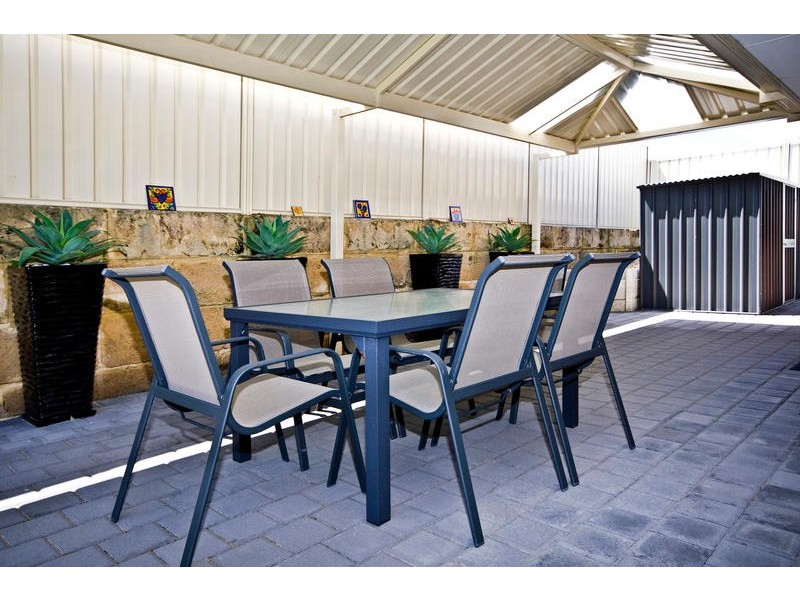 2 Argonaut Crescent, Yangebup WA 6164