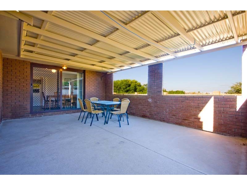 4 Galsworthy Place, Spearwood WA 6163