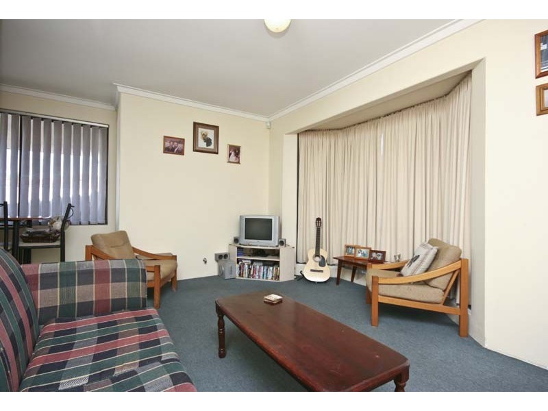 8 Little Rush Close, South Lake WA 6164