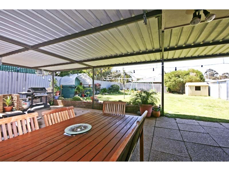 8 Little Rush Close, South Lake WA 6164