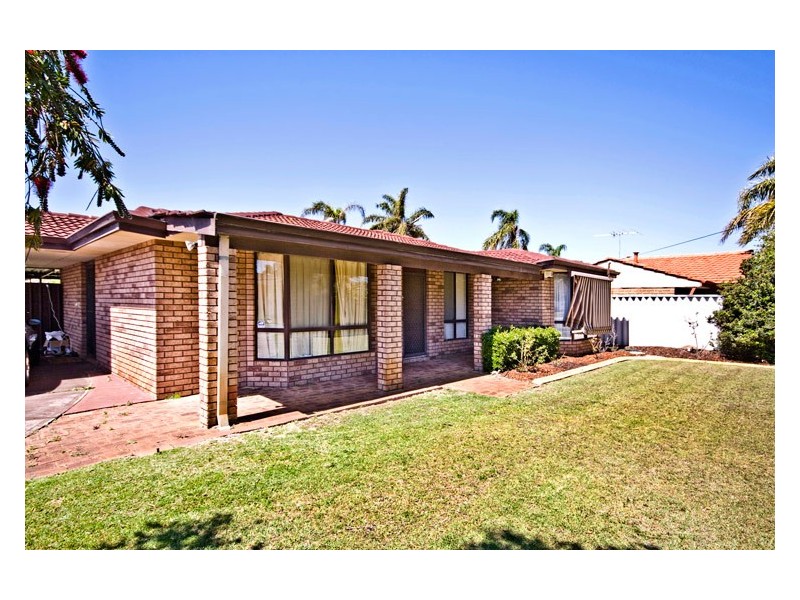 87 Dotterel Way, Yangebup WA 6164