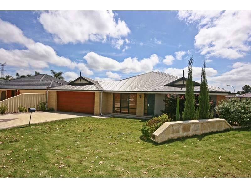 29 Thomas Street, South Lake WA 6164