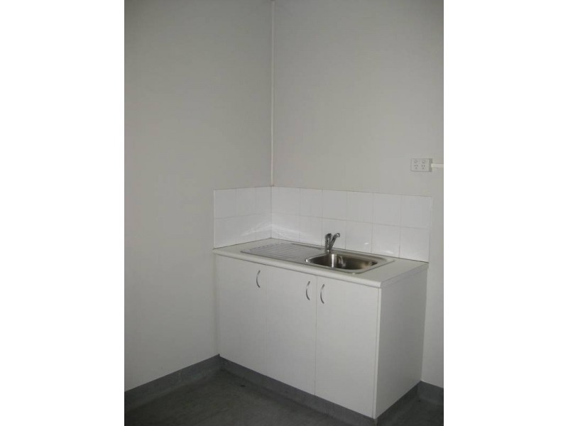 2/10 Baling Street, Cockburn Central WA 6164