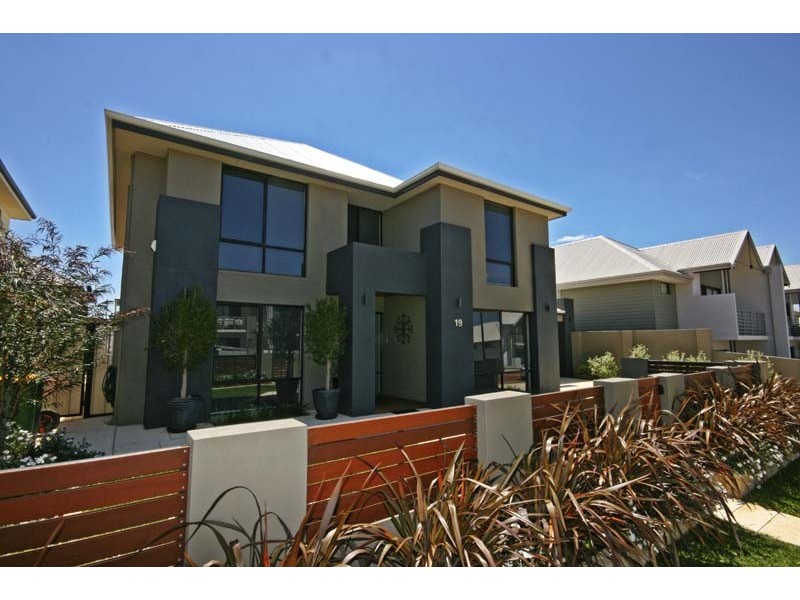 19 Noalimba Cres, Bateman WA 6150