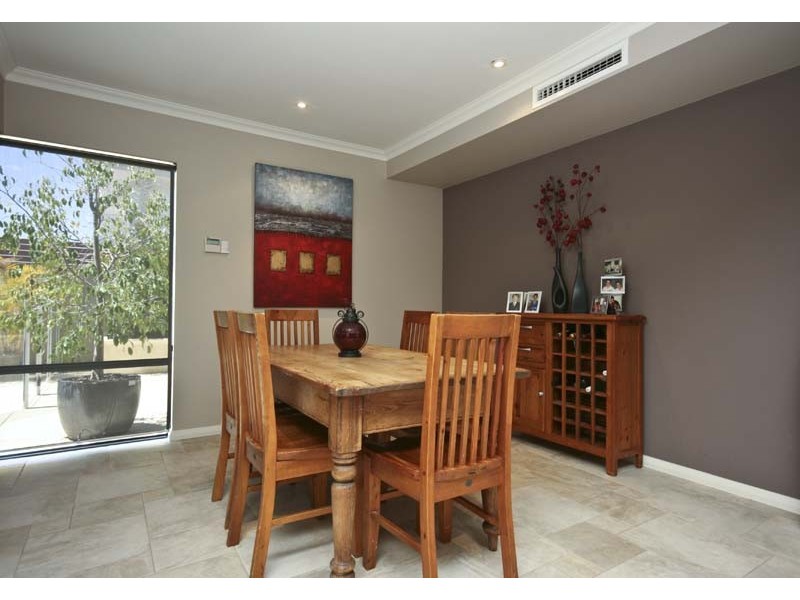 19 Noalimba Cres, Bateman WA 6150