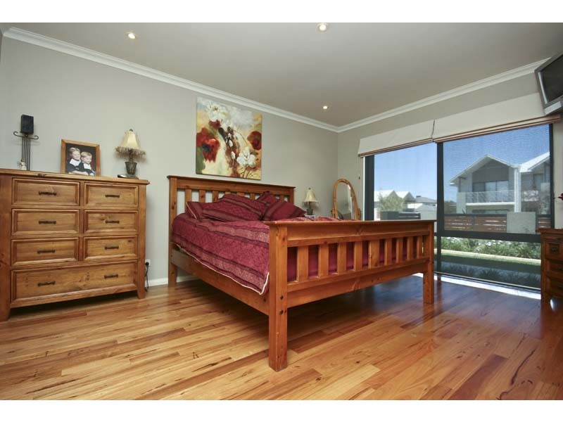 19 Noalimba Cres, Bateman WA 6150