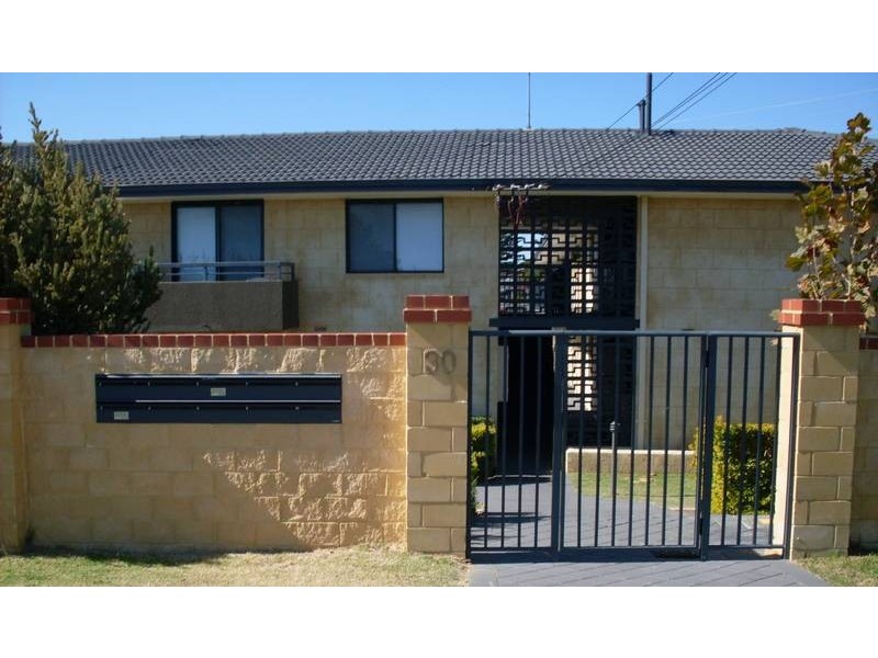 8/30 Lorraine Place, Hamilton Hill WA 6163