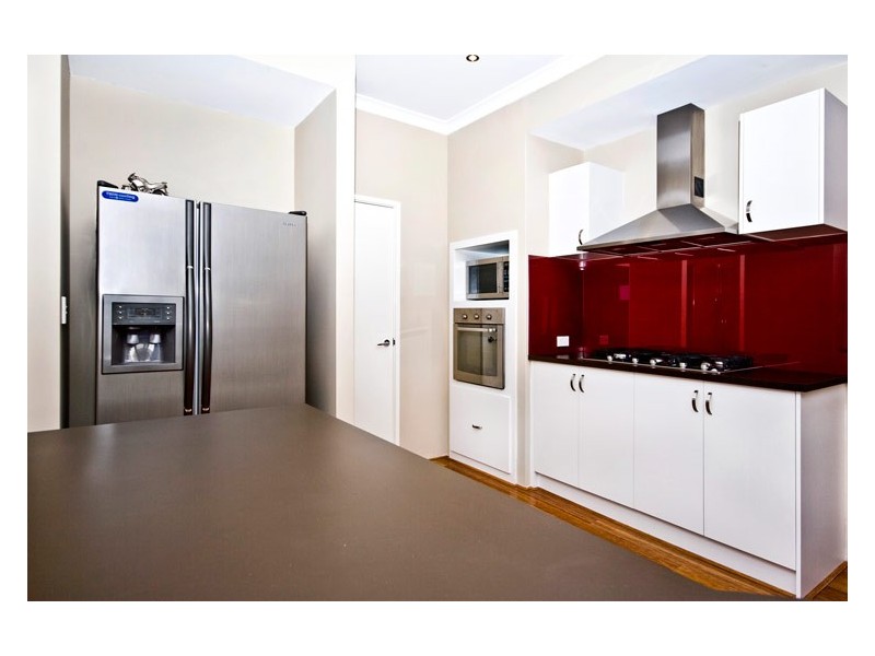 4 Campaspe Drive, Success WA 6164