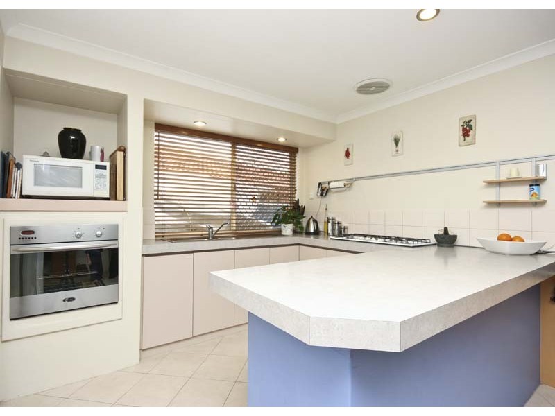 12 Catalpa Crescent, South Lake WA 6164