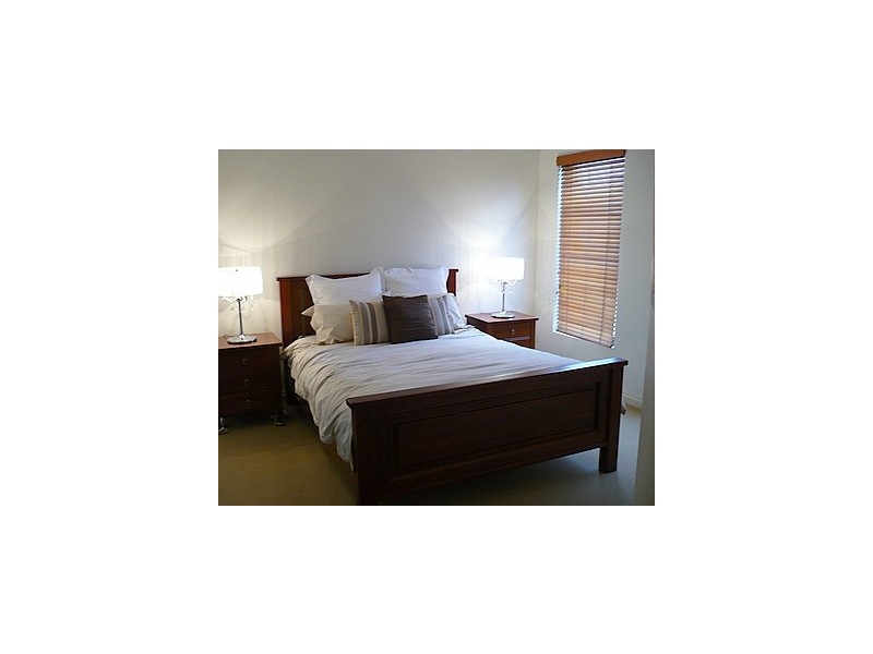 15 Sciano Avenue, Success WA 6164