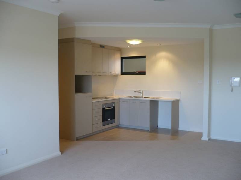 4/9 Linkage Way, Cockburn Central WA 6164