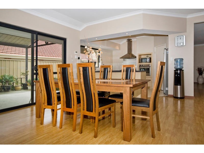 7 Honeyeater Street, Beeliar WA 6164