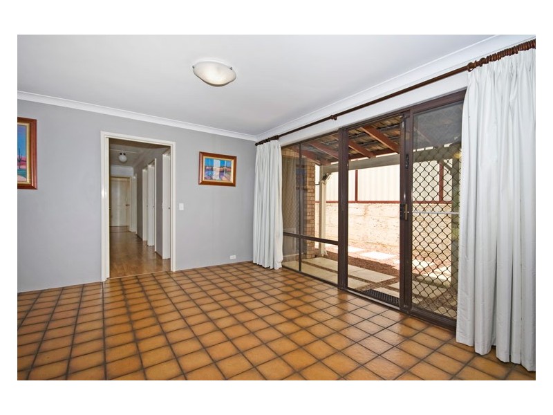 10 Gum Court, Yangebup WA 6164