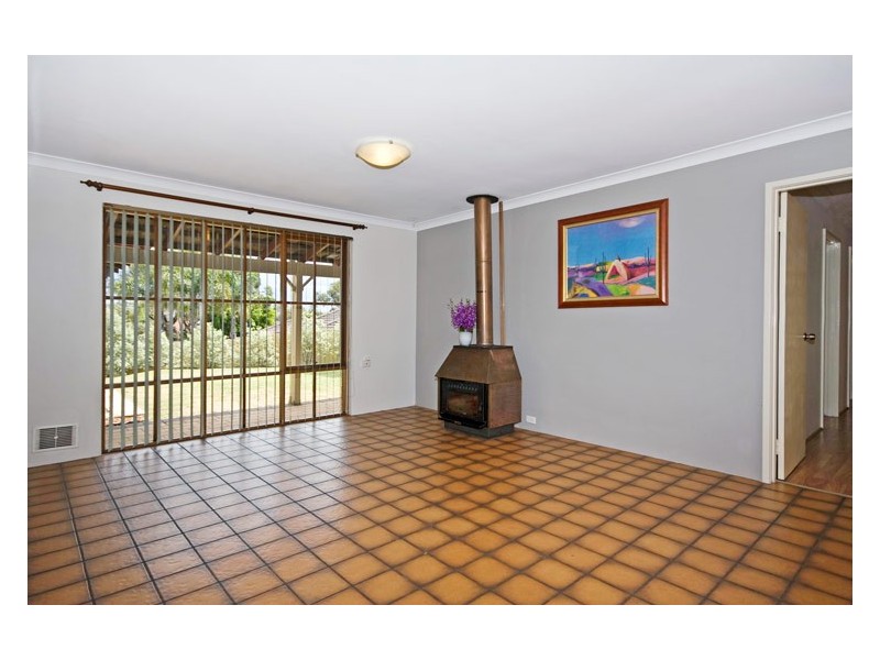 10 Gum Court, Yangebup WA 6164