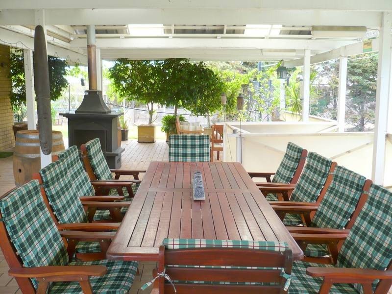 110 Foxton Drive, Oakford WA 6121