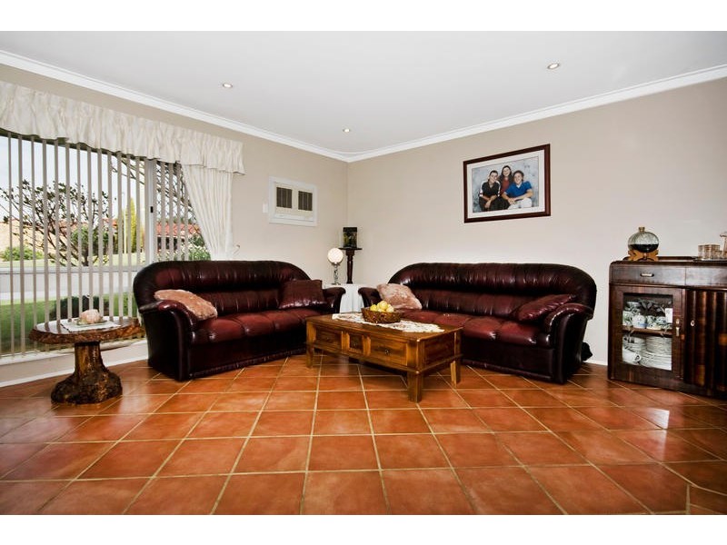 24 Nolan Way, Bateman WA 6150