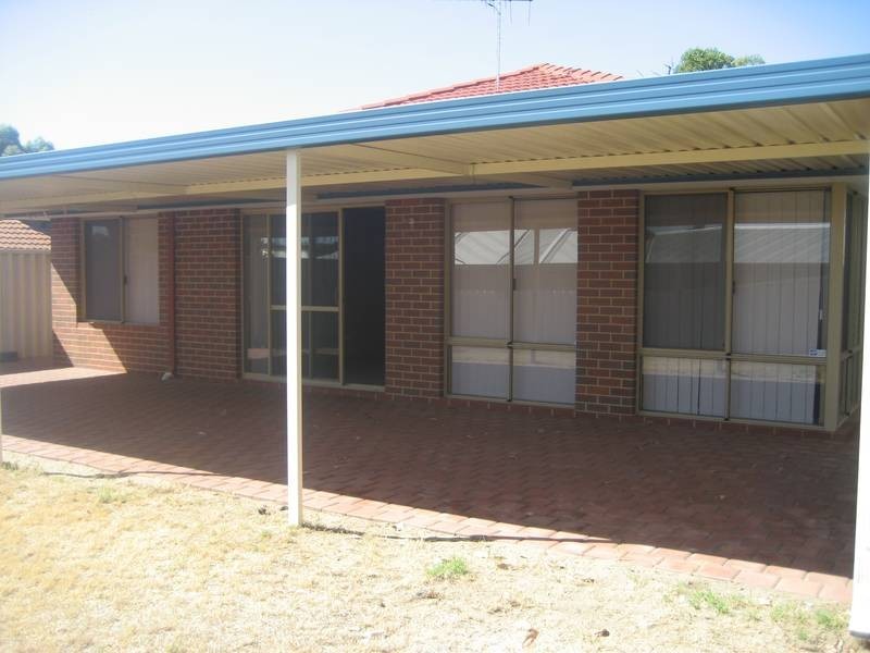 35 Thornbill Loop, Beeliar WA 6164