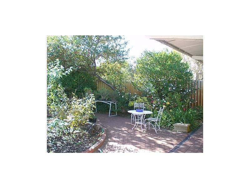 848 North Lake Road, Cockburn Central WA 6164