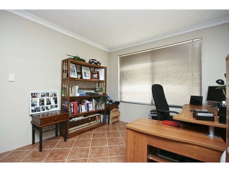 14 Georgia Way, Success WA 6164