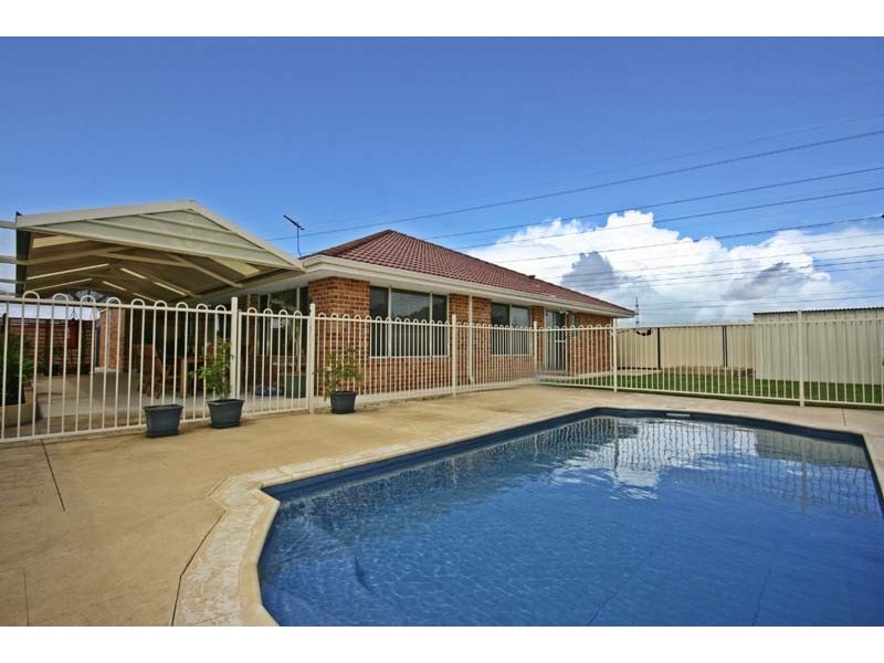 14 Georgia Way, Success WA 6164