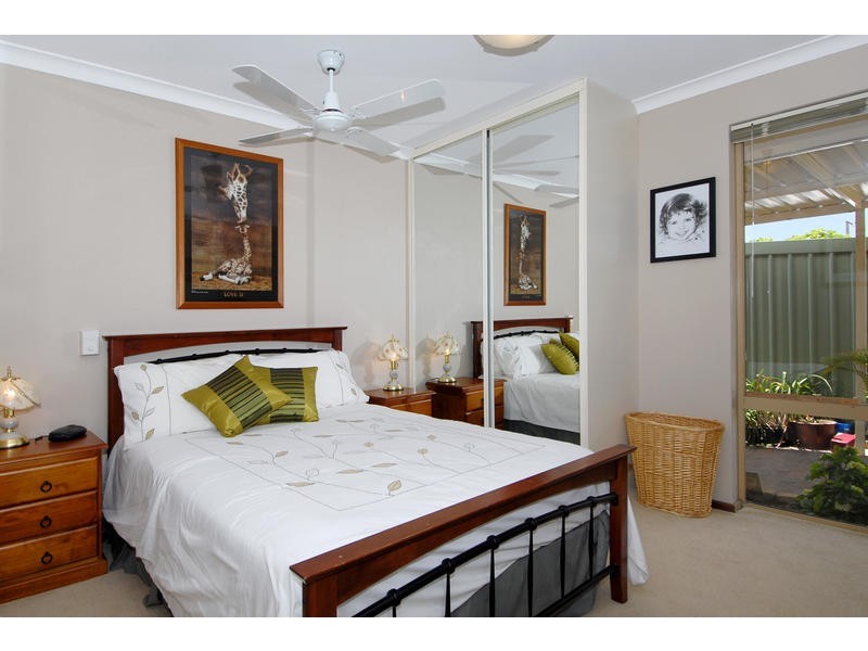 16 Carnation Place, Yangebup WA 6164