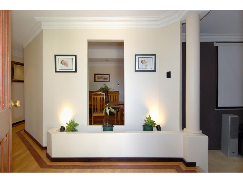 8 Wauhop Circle, Beeliar WA 6164