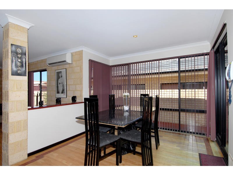 8 Wauhop Circle, Beeliar WA 6164