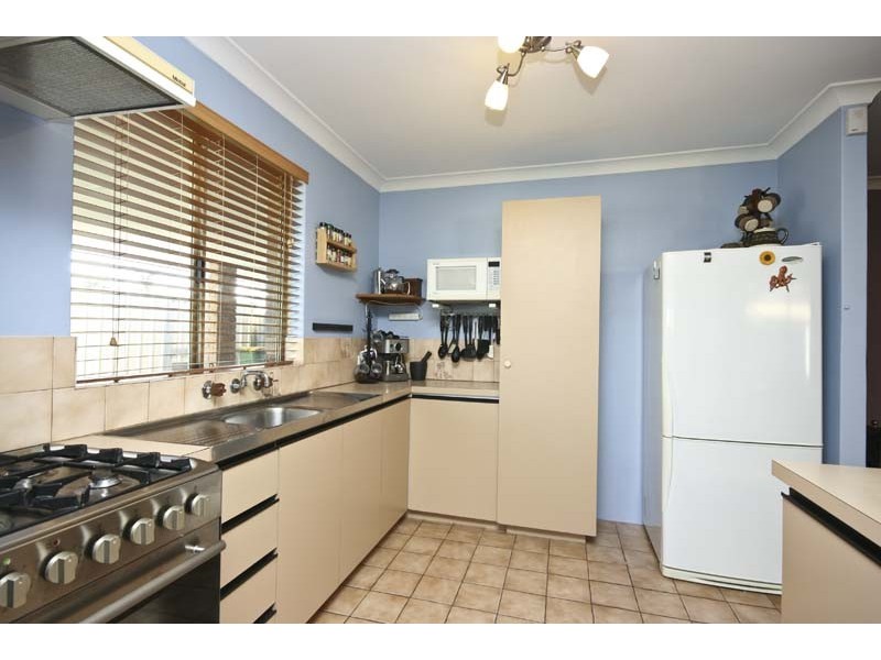 1 Moondarra Circle, South Lake WA 6164