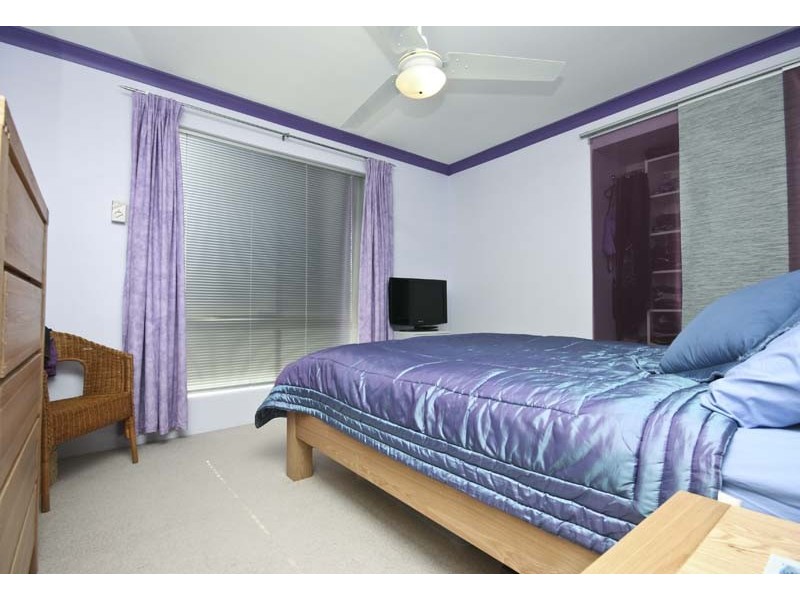 1 Moondarra Circle, South Lake WA 6164