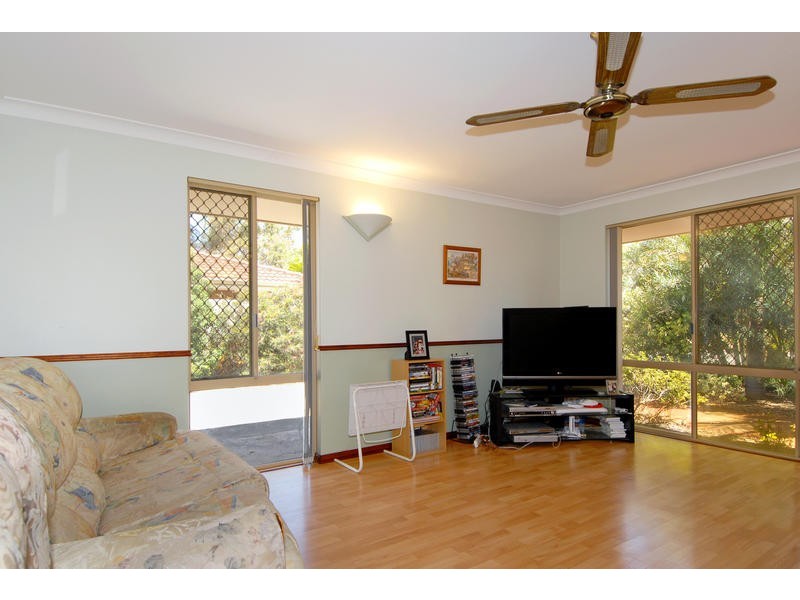 6 Pelican Ramble, Yangebup WA 6164