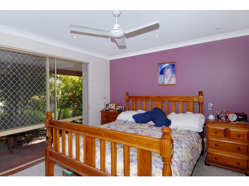 6 Pelican Ramble, Yangebup WA 6164