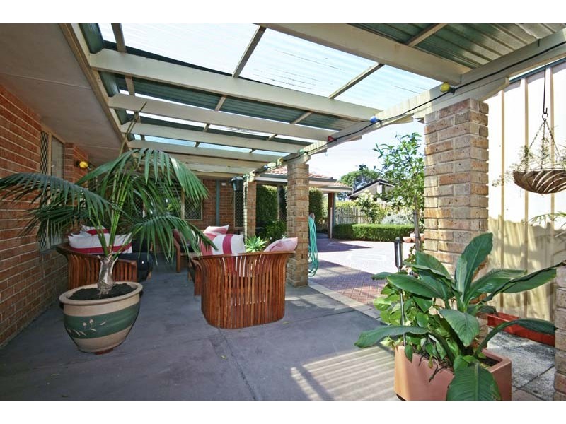 6 Tandou Close, South Lake WA 6164