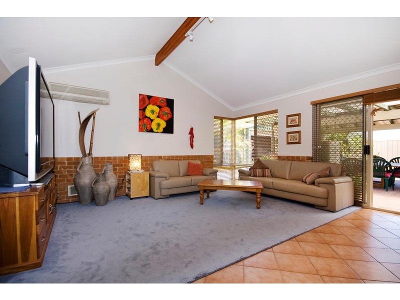 9 Rapania Rise, Yangebup WA 6164
