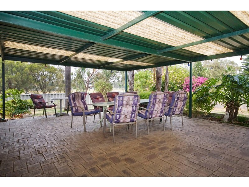 264 Yangebup Road, Yangebup WA 6164